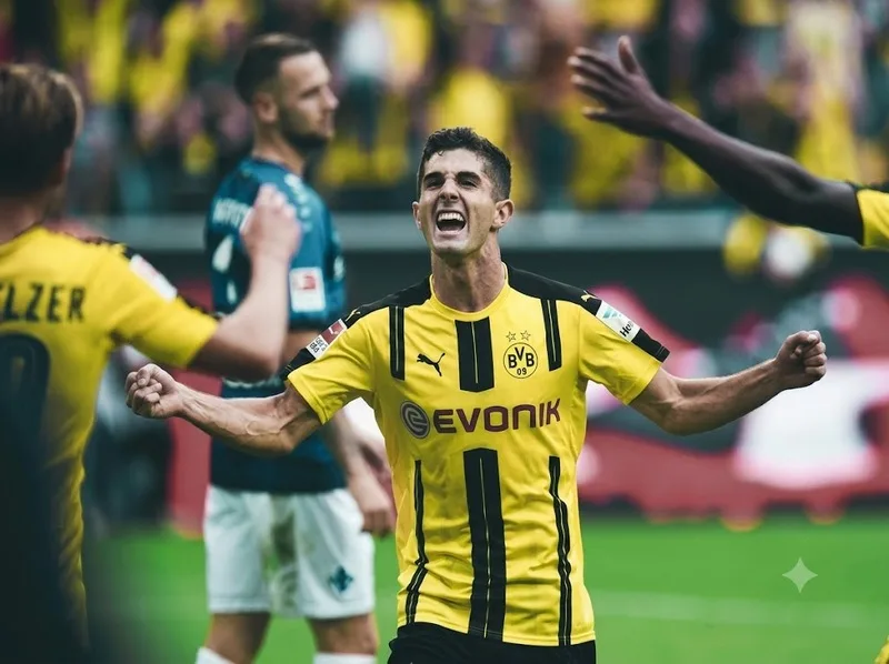 Tài năng trẻ Christian Pulisic gây chú ý tại Bundesliga nhờ tốc độ, kỹ thuật và khả năng tạo đột biến trong màu áo Dortmund.