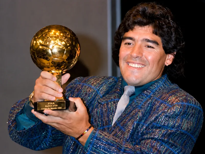 Những huyền thoại như Maradona, Zidane, Messi và các chủ nhân Quả Bóng Vàng World Cup đã để lại dấu ấn đặc biệt trong lịch sử bóng đá.